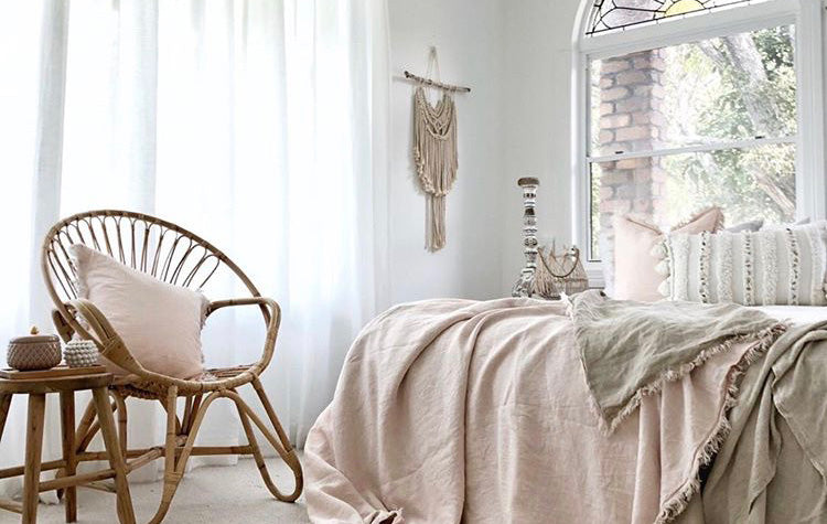 How to choose the perfect sized curtain for your space.
